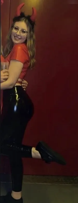 Emmi Krii OnlyFans Leaked Free Thumbnail Picture - #I4uvgRdiVM