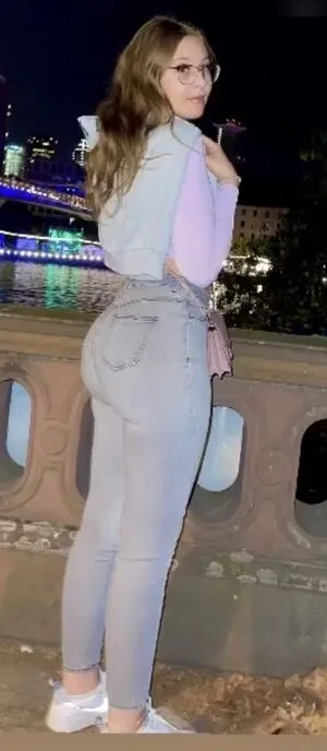 Emmi Krii OnlyFans Leaked Free Thumbnail Picture - #cT3ALKSsdl