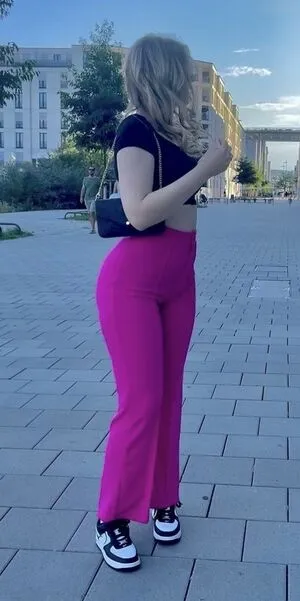 Emmi Krii OnlyFans Leaked Free Thumbnail Picture - #zaGJtHmtbq