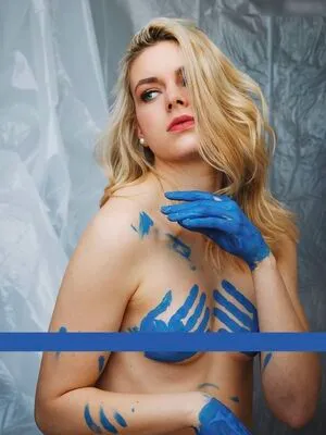 Emmi Schmidt OnlyFans Leaked Free Thumbnail Picture - #OxhFUddzN0