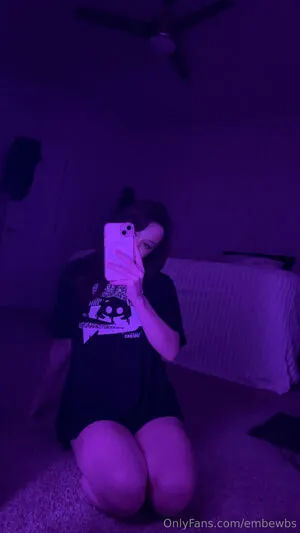 Emmia OnlyFans Leaked Free Thumbnail Picture - #3zDYue5NgA