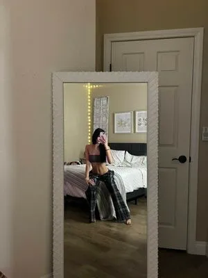 Emmie OnlyFans Leaked Free Thumbnail Picture - #4aDBNXwDRJ