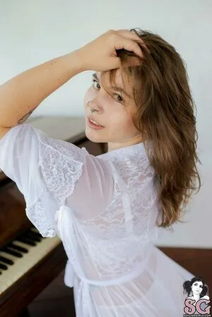 Emmie Sg OnlyFans Leaked Free Thumbnail Picture - #7GrB4Yar3v