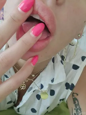 Emmie Six OnlyFans Leaked Free Thumbnail Picture - #FjACz5PpQ5