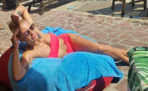 Emmie Six OnlyFans Leaked Free Thumbnail Picture - #sOzj4c6ago