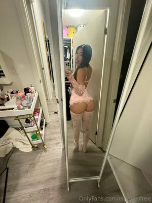 Emmiesfree OnlyFans Leaked Free Thumbnail Picture - #ZmuqlDaKyH