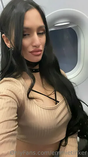 Emmietinker OnlyFans Leaked Free Thumbnail Picture - #8Xj4z2Ar6m