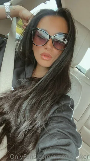 Emmietinker OnlyFans Leaked Free Thumbnail Picture - #RZaEAzAnhL