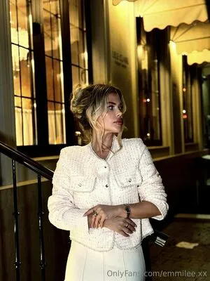 Emmilee Xx OnlyFans Leaked Free Thumbnail Picture - #383Gp6UMOl
