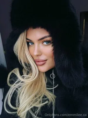 Emmilee Xx OnlyFans Leaked Free Thumbnail Picture - #Mfk3tsKHff