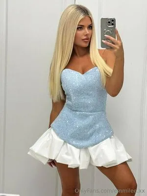 Emmilee Xx OnlyFans Leaked Free Thumbnail Picture - #r6waAOnBrs