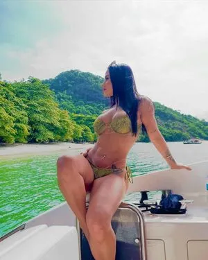 Emmilly Ruthe OnlyFans Leaked Free Thumbnail Picture - #ftekP1OBcI