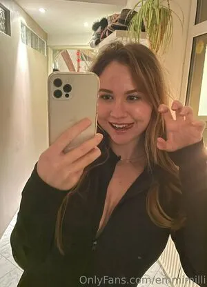 Emmimilli OnlyFans Leaked Free Thumbnail Picture - #5GuqUzavuq