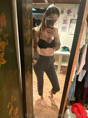 Emmmjayyyx3 OnlyFans Leaked Free Thumbnail Picture - #Tr1cVDnWBc