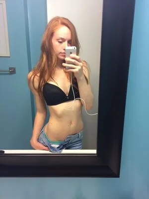 Emmmxc OnlyFans Leaked Free Thumbnail Picture - #cexaywM3Gi