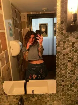Emmmy OnlyFans Leaked Free Thumbnail Picture - #iZe6laUvW7