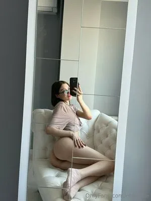 Emmsee OnlyFans Leaked Free Thumbnail Picture - #xBLyxW4qJh
