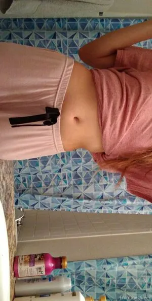 Emmthequeen OnlyFans Leaked Free Thumbnail Picture - #UXEAOAFued