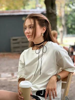 Emmy OnlyFans Leaked Free Thumbnail Picture - #dZm22NFpR6