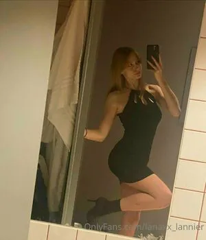 Emmy Almyy OnlyFans Leaked Free Thumbnail Picture - #c0Jl6gJYTE