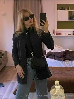Emmy Almyy OnlyFans Leaked Free Thumbnail Picture - #uo1ghdGauv