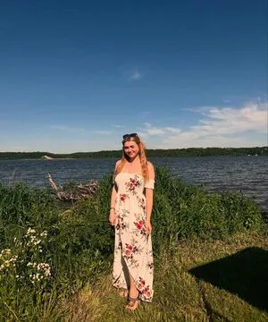 Emmy Beth OnlyFans Leaked Free Thumbnail Picture - #Co9oKm4Cv2