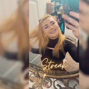 Emmy Beth OnlyFans Leaked Free Thumbnail Picture - #K6ViodYjjo