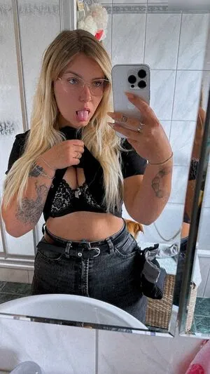 Emmy Cargirl OnlyFans Leaked Free Thumbnail Picture - #h4sYp1YkrH