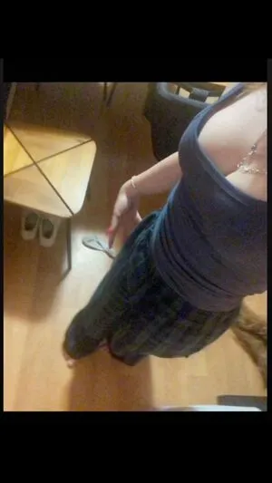 Emmy Moore OnlyFans Leaked Free Thumbnail Picture - #MyKYVBsNJz