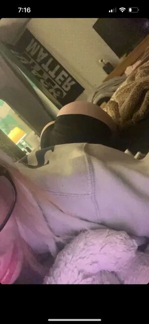 Emmy Moore OnlyFans Leaked Free Thumbnail Picture - #sGvx8u5foy