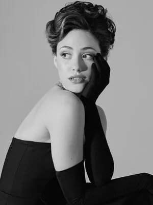 Emmy Rossum OnlyFans Leaked Free Thumbnail Picture - #0Ywm54gcAS