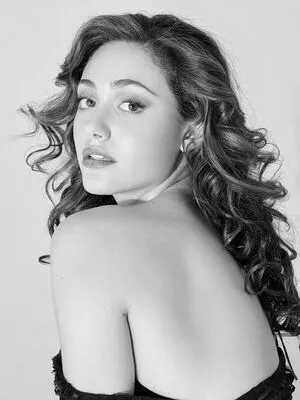 Emmy Rossum OnlyFans Leaked Free Thumbnail Picture - #V7c0JsoZDN