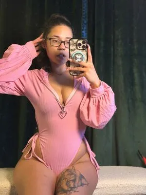 Emmy Steele OnlyFans Leaked Free Thumbnail Picture - #M9rt1MmG1U