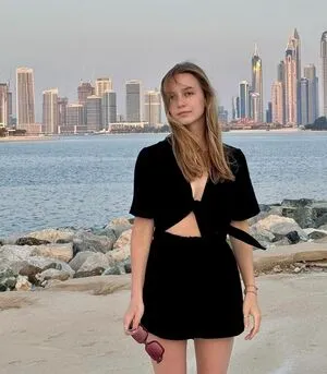 Emmy Steuer OnlyFans Leaked Free Thumbnail Picture - #6SnEyTR3MG