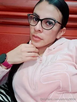 Emmy900k OnlyFans Leaked Free Thumbnail Picture - #YRtYSIwvsD