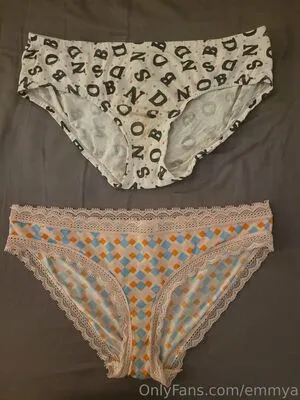 Emmya OnlyFans Leaked Free Thumbnail Picture - #gMrfi2TRib
