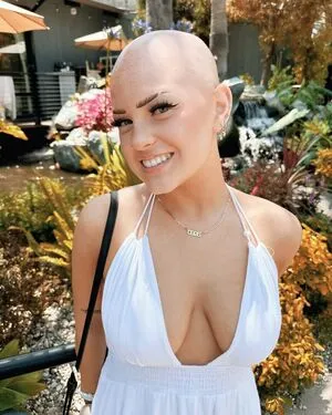 Emmycombss OnlyFans Leaked Free Thumbnail Picture - #DK0SfWwgvw