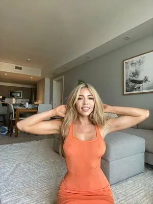 Emmycorinne OnlyFans Leaked Free Thumbnail Picture - #6B4pFF8YRS