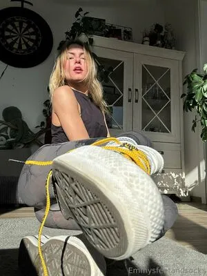 Emmyfeetandsocks OnlyFans Leaked Free Thumbnail Picture - #IdbeIVVVOt
