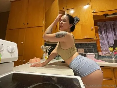 Emmyjoee OnlyFans Leaked Free Thumbnail Picture - #HxVxeB1hsE