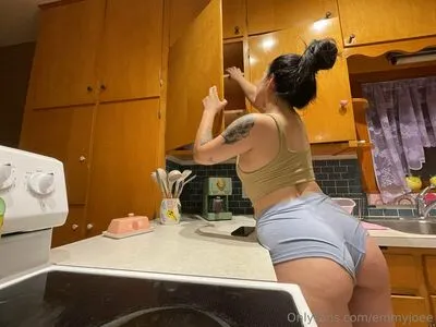 Emmyjoee OnlyFans Leaked Free Thumbnail Picture - #pSQXNTDIro