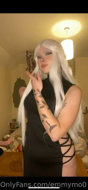 Emmymo0 OnlyFans Leaked Free Thumbnail Picture - #4p1c5Rmvus