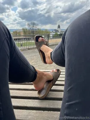 Emmysfeetandsocks OnlyFans Leaked Free Thumbnail Picture - #BbSyfemYJs