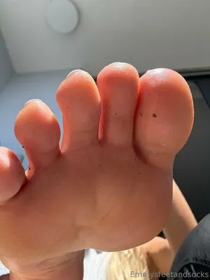 Emmysfeetandsocks OnlyFans Leaked Free Thumbnail Picture - #L5OnbRkeg0
