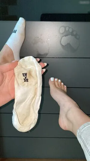 Emmysfeetandsocks OnlyFans Leaked Free Thumbnail Picture - #LAcSNtR4hh