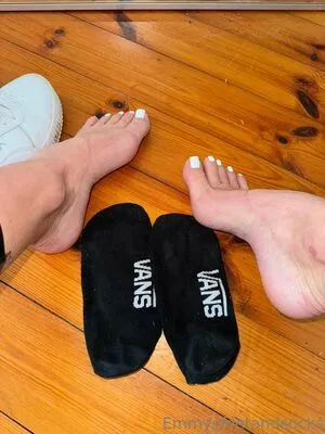 Emmysfeetandsocks OnlyFans Leaked Free Thumbnail Picture - #NcMPCFIzZq