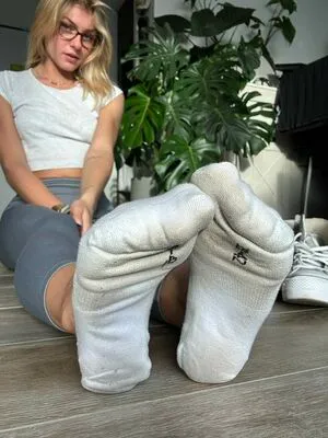 Emmysfeetandsocks OnlyFans Leaked Free Thumbnail Picture - #Y4sXYe78Ve