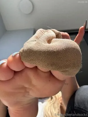 Emmysfeetandsocks OnlyFans Leaked Free Thumbnail Picture - #ZwWiVll3EF
