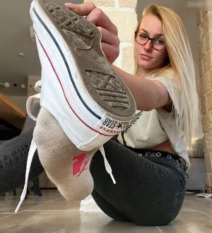 Emmysfeetandsocks OnlyFans Leaked Free Thumbnail Picture - #aBvf1N304j