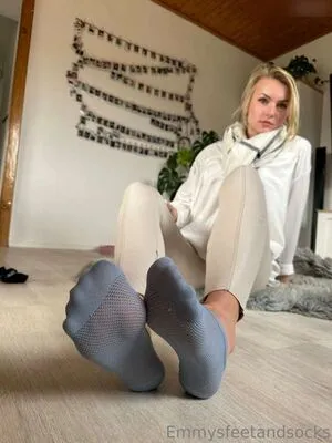 Emmysfeetandsocks OnlyFans Leaked Free Thumbnail Picture - #epvdTe81Vg